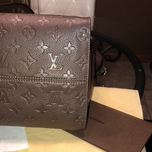 Louis Vuitton Lumineuse PM 🤎 - Picture 12 of 17